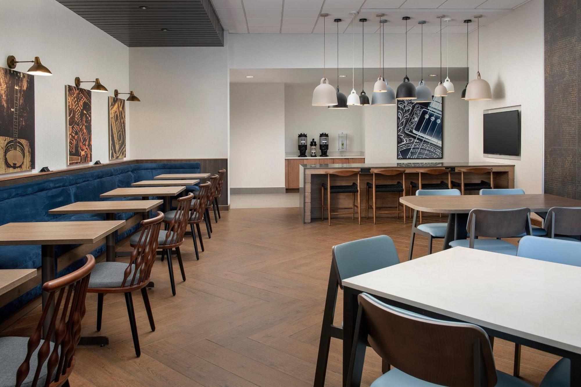 Fairfield Inn & Suites Nashville Near Vanderbilt מראה חיצוני תמונה